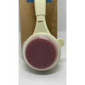 Vintage Avon Wellness "The Amazing Lotion Aplicator" New In Box